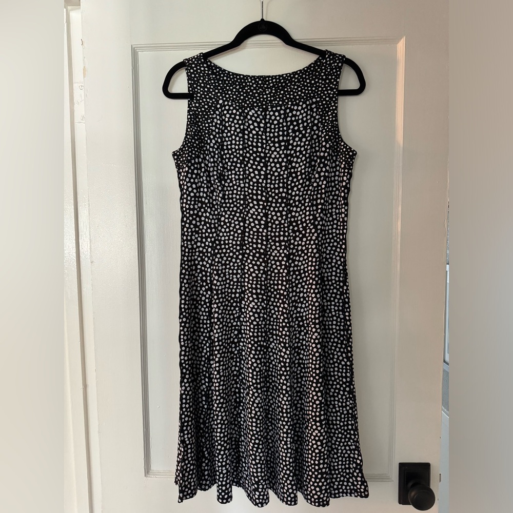 Perceptions New York dress, black w/white polka dots size M slimming style